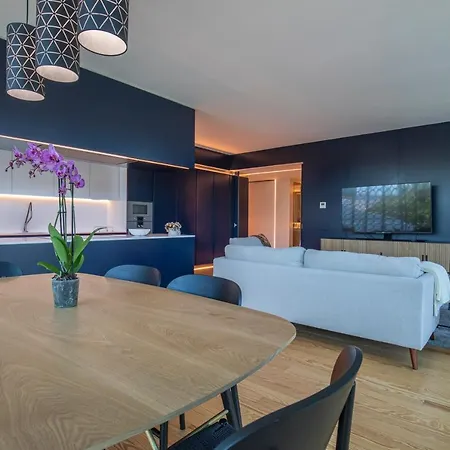 New Luxury Building In The Heart Of *