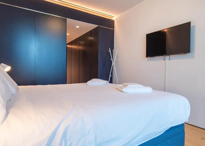 Апартаменты New Luxury Building In The Heart Of *
